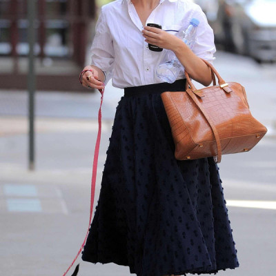 Rationalizing dowdy skirts.